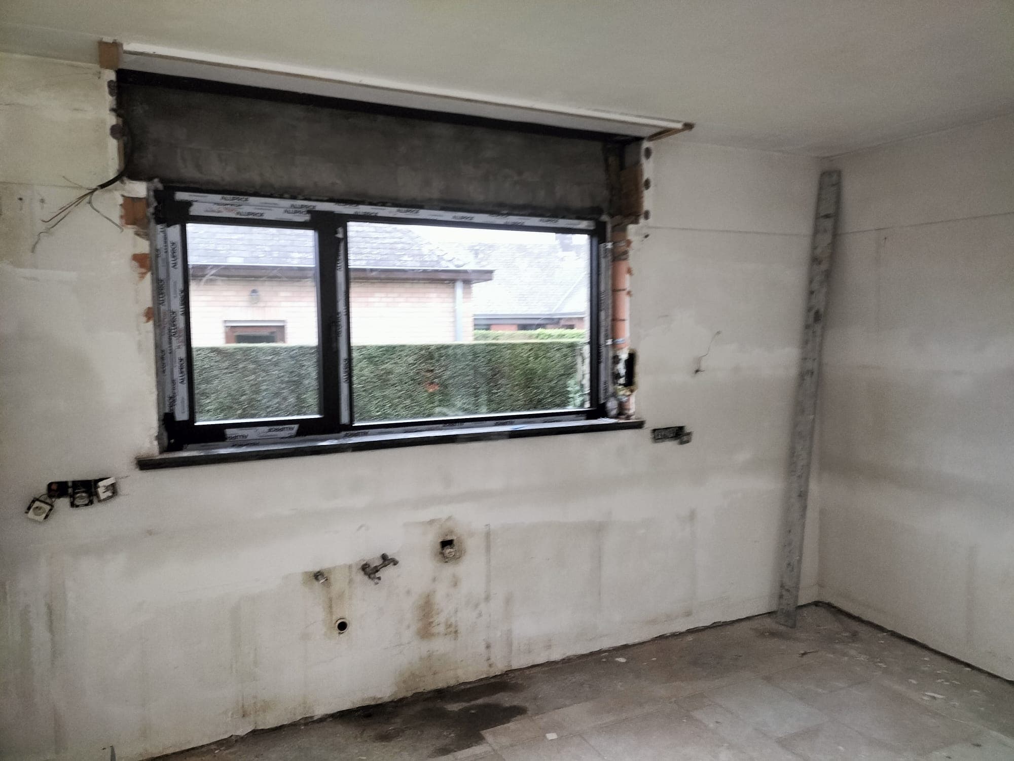 Realizacja montażu okien