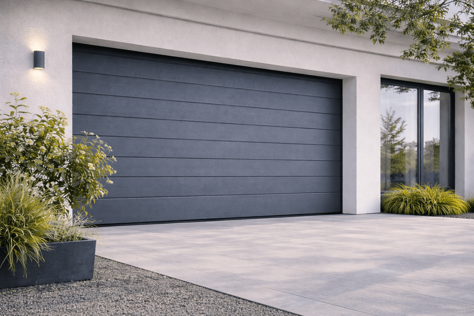 Montaż bramy garażowej